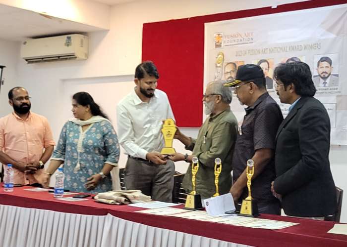 WhatsApp Image 2025-10-17 at 18.17.04